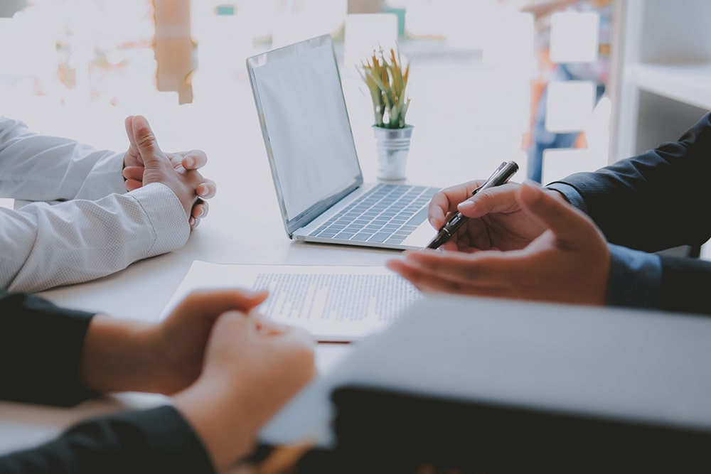 Intralob - Consulting Services